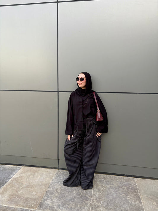 Oversized V-Neck Linen Shirt - Black